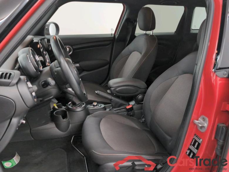MINI MINI 5 DOORS DIESEL - 2018 1.5 D Cooper (EU6c) Big Business #5
