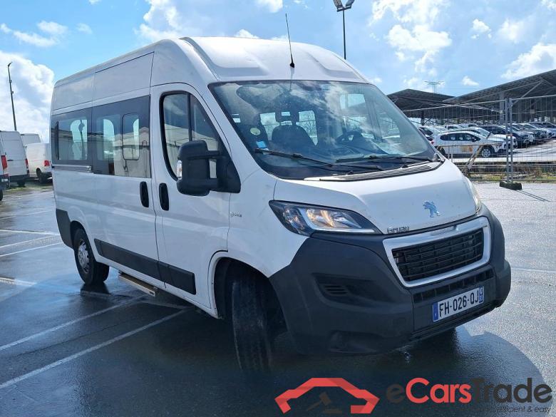 Peugeot BLUEHDI 110 PRO 335 L2H2 PEUGEOT Boxer VU 4p Fourgon vitré BLUEHDI 110 PRO 335 L2H2 #4