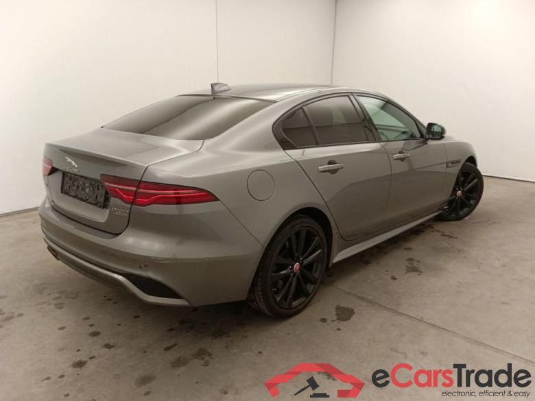Jaguar XE D180 Aut. 4x4 R-Dynamic HSE 4d #5