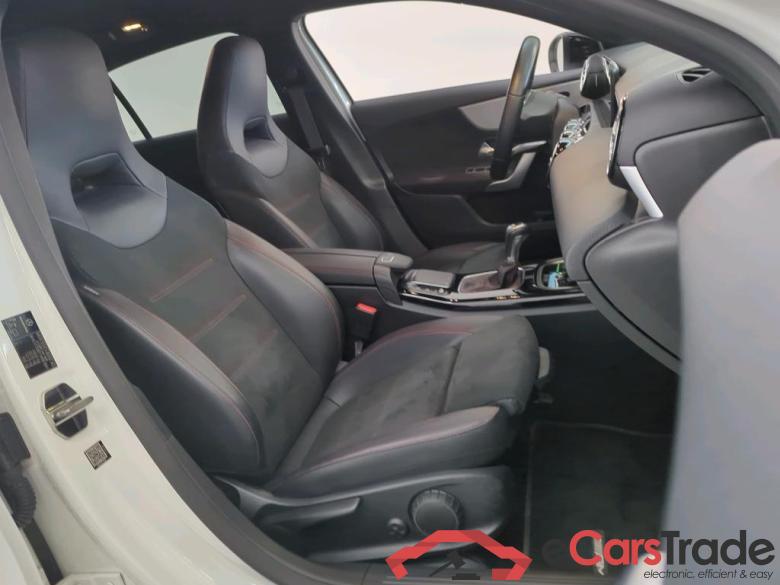 Mercedes A-Class '18 Mercedes-Benz A-Klasse 160 H6 Business Solution AMG 5d #3