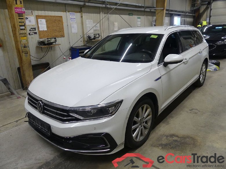Volkswagen Passat Variant ´14 Passat Variant GTE 1.4 TSI 160KW AT6 E6d #1
