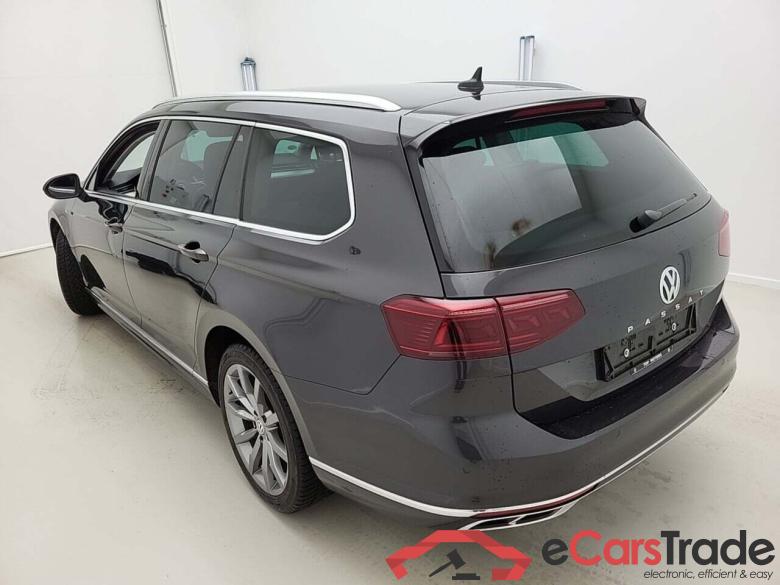 Volkswagen Passat Variant Facelift 1.6 TDI R-Line Aut. LED-Matrix Ambient Navi 1/2 Sport-Leather-Alcantara KeylessGo Camera Klima PDC ... #4