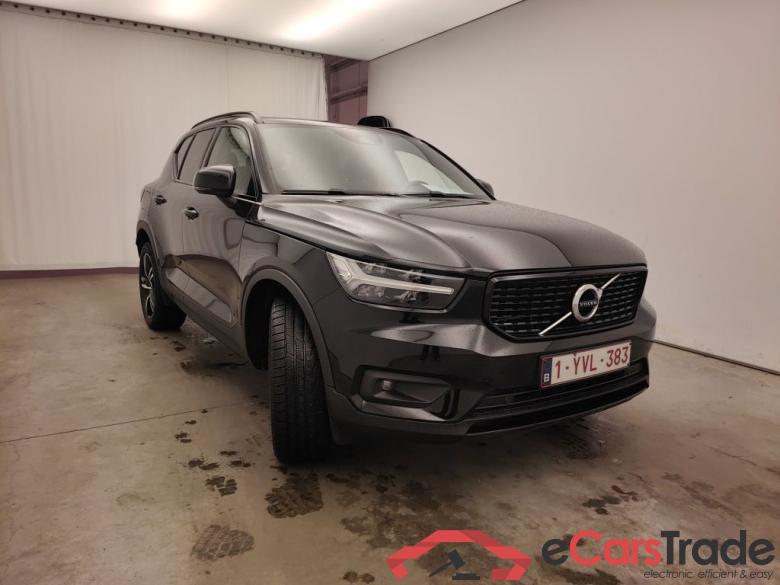 Volvo XC40 T5 Recharge Geartronic R-Design 5d #2