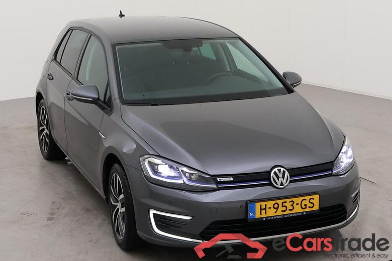 VOLKSWAGEN e-Golf  #4