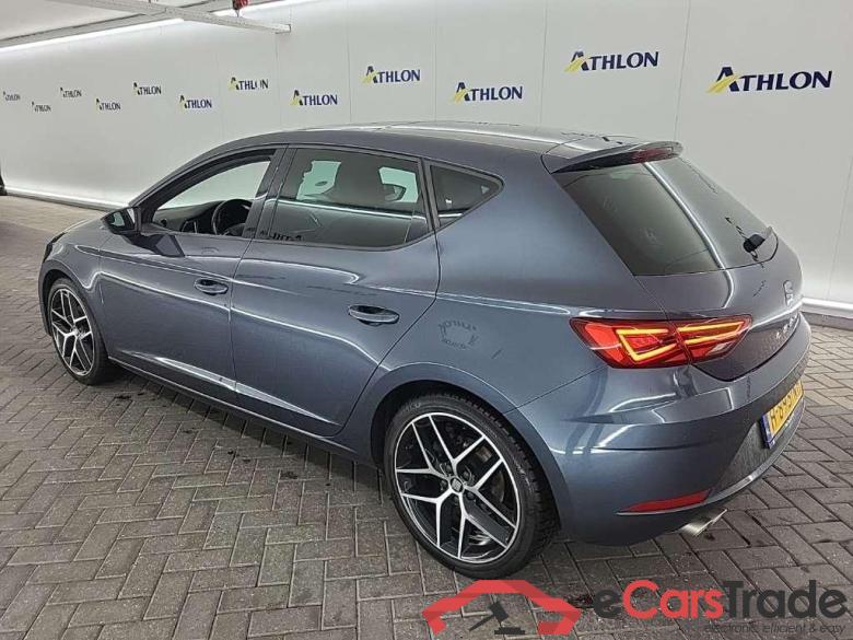 SEAT LEON 1.5 TSI 96 kW FR Ultimate Edition 5D #4
