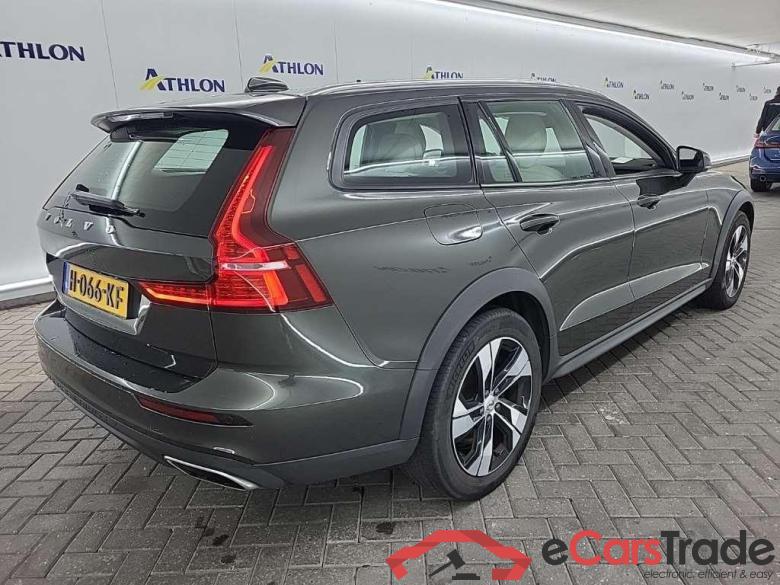 VOLVO V60 CROSS COUNTRY T5 AWD Geartronic 5D 184kW #3