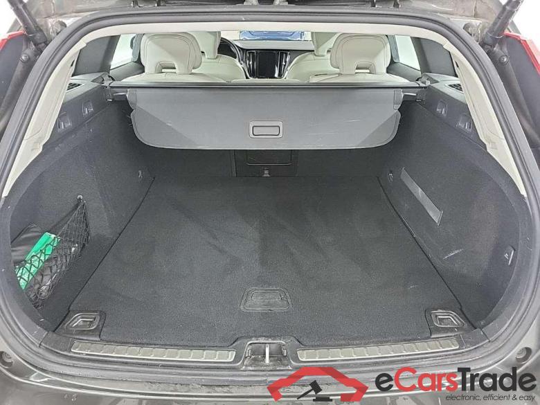 VOLVO V60 CROSS COUNTRY T5 AWD Geartronic 5D 184kW #5