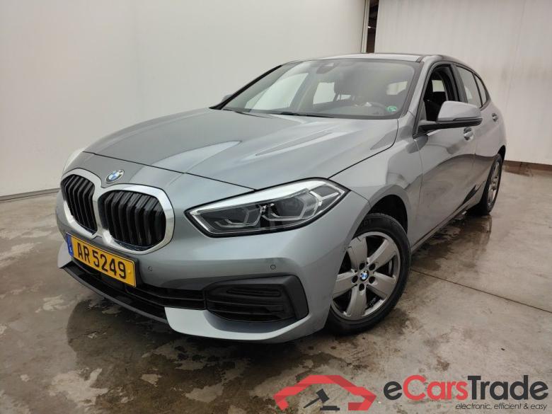 BMW 1 HATCH DIESEL - 2019 118 dA 150hp (EU6AP) 5d #4