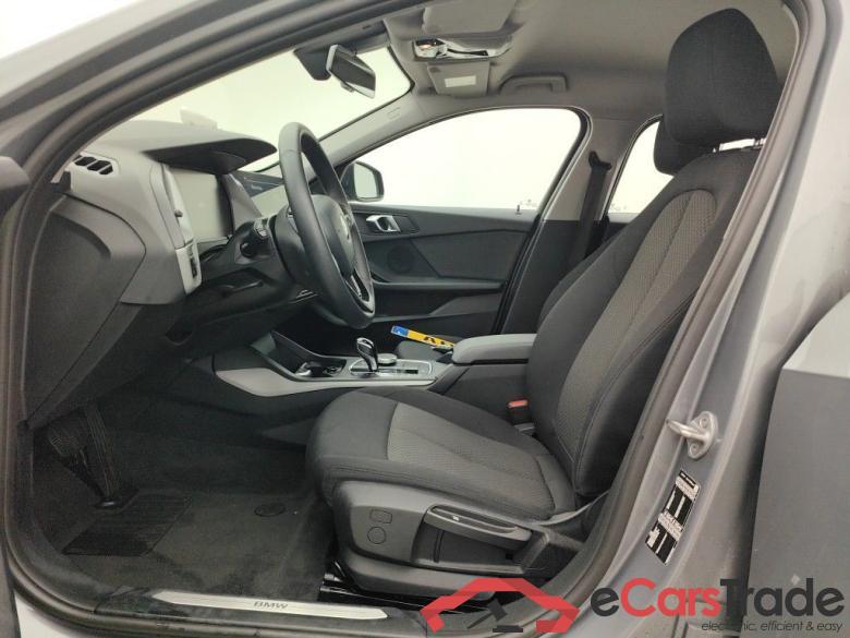 BMW 1 HATCH DIESEL - 2019 118 dA 150hp (EU6AP) 5d #6