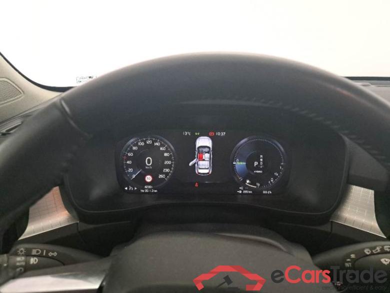 Volvo 228 VOLVO XC40 / 2017 / 5P / SUV T5 PLUG-IN HYBRID AUTO RECH INSCRIP EXPR #4