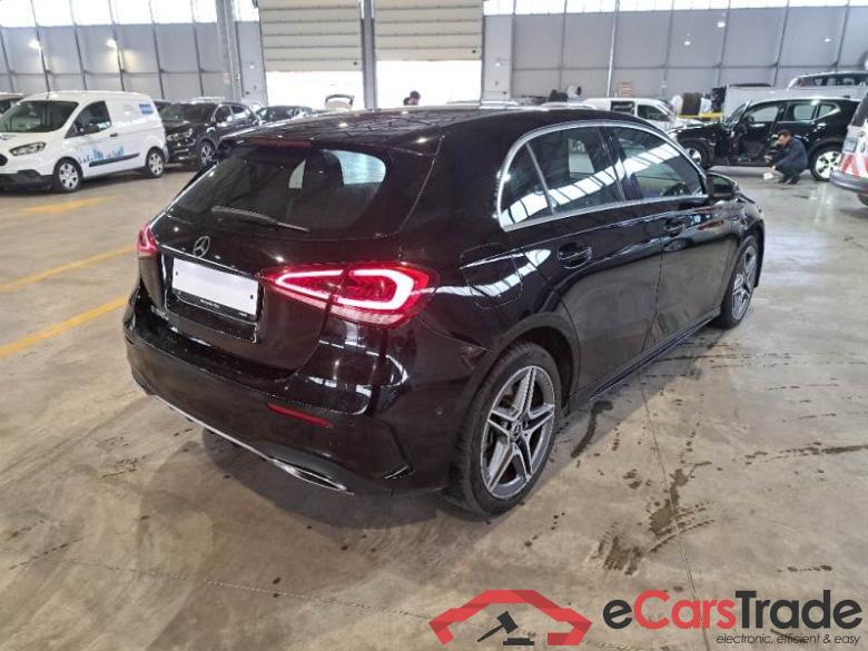 Mercedes 75 MERCEDES-BENZ CLASSE A / 2018 / 5P / BERLINA A 250 E EQ-POWER AUTOMATIC PREMIUM #2