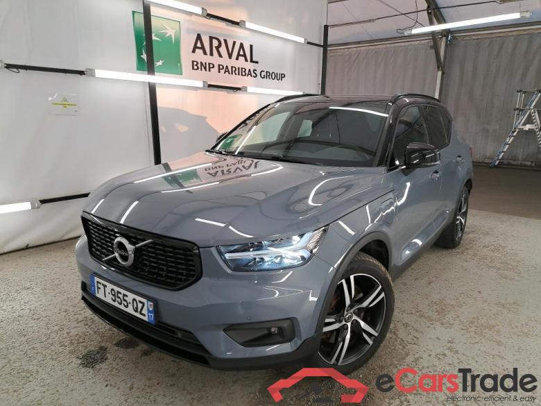 Volvo Recharge T5 262 DCT7 R-Design VOLVO XC40 / 2017 / 5P / SUV Recharge T5 262 DCT7 R-Design #1