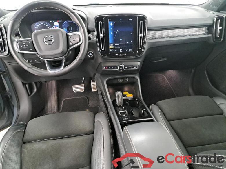 Volvo Recharge T5 262 DCT7 R-Design VOLVO XC40 / 2017 / 5P / SUV Recharge T5 262 DCT7 R-Design #5