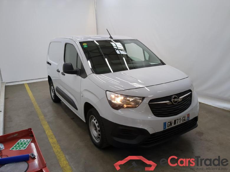 Opel Taille M 950kg BlueHDi 100 S&S BVM6 OPEL Combo / 2018 / 4P / Fourgonnette Taille M 950kg BlueHDi 100 S&S BVM6 #4