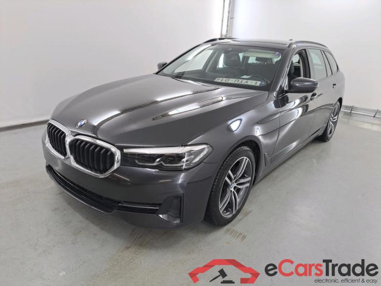 BMW 5 SERIES TOURING 2.0 520D 120KW TOURING AUTO Business Parking Assistant #1