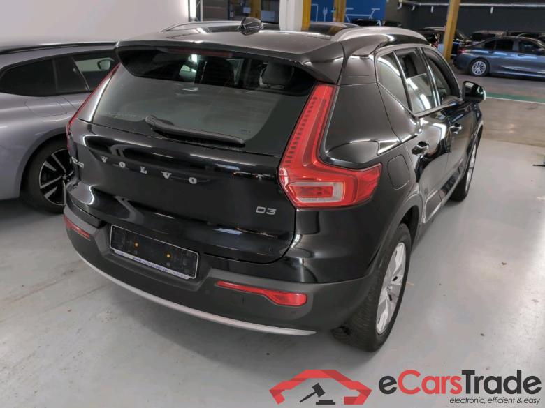 VOLVO XC40 DIESEL 2.0 D3 Momentum Pro Geartronic #4