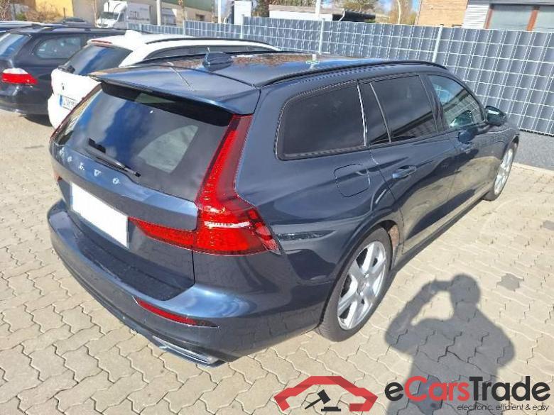 Volvo V60 Kombi (2018->) DE - Kb5 T6 Twin Engine AWD EU6d, R Design Plug-In AWD (E6d), 2020 - 2021 #3