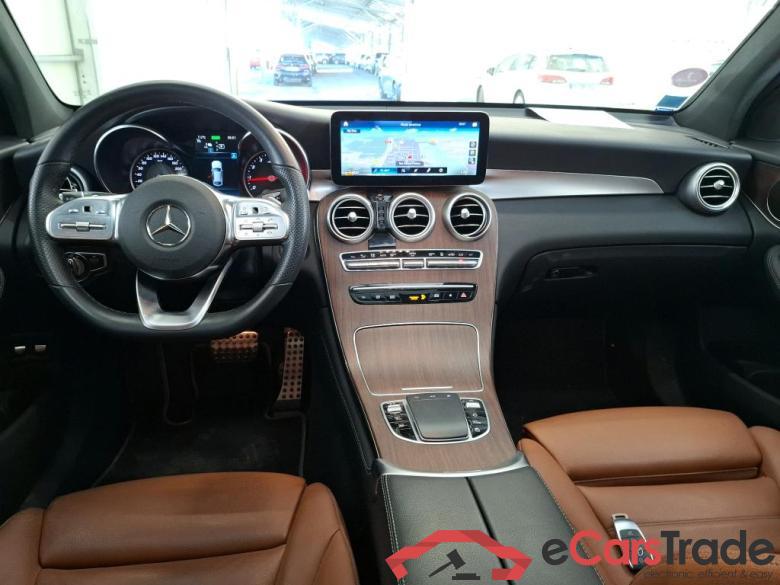 Mercedes GLC 300 e AMG Line 4Matic MERCEDES-BENZ GLC Coupe / 2019 / 5P / Coupé GLC 300 e AMG Line 4Matic #5