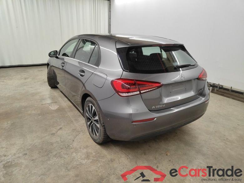 Mercedes-Benz A-Klasse A 180 d Business Solution 5d #3
