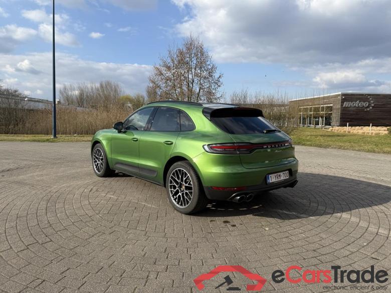 PORSCHE Macan Macan #3