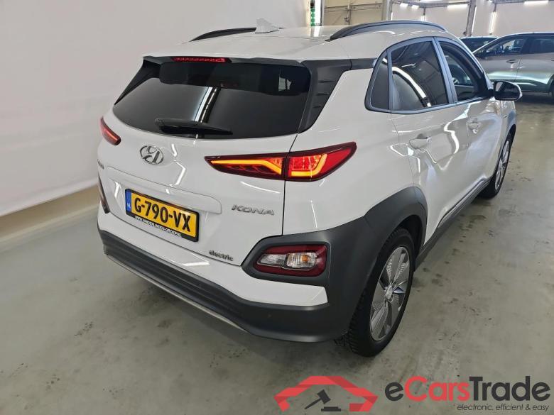 Hyundai Kona '17 Hyundai KONA Premium Electric 64 kWh 5d #2