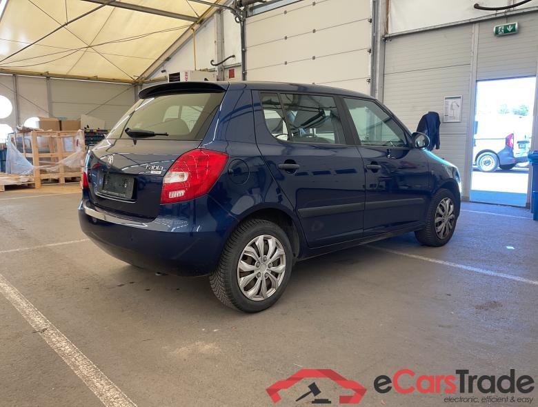 SKODA Fabia NEW FABIA CLASSIC 1,2 HTP 44KW 60CV 5V #2
