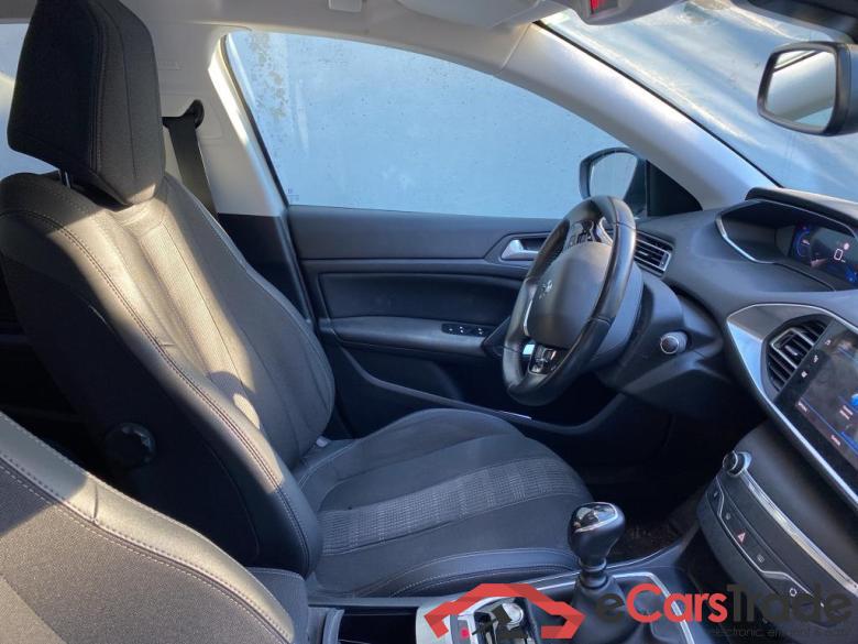 Peugeot BlueHDi 130 S&S Allure Business 308 Allure Business 1.5 HDi 130CV BVM6 E6d #6