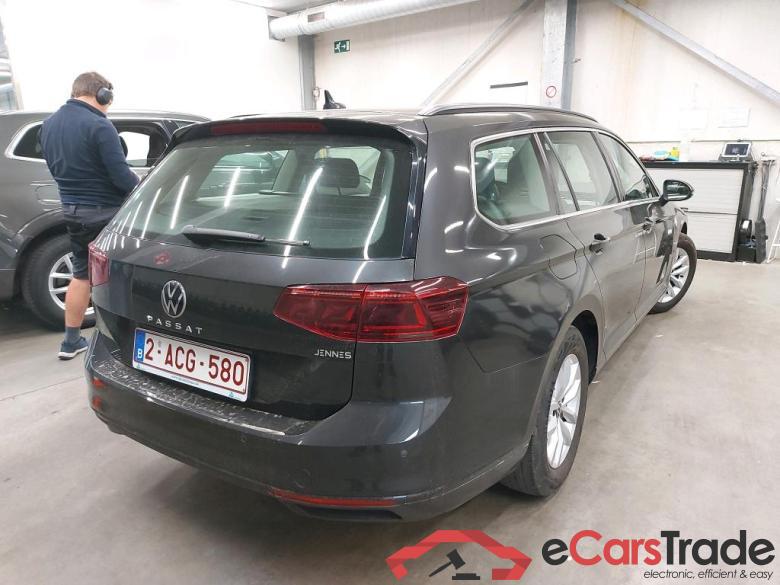 VOLKSWAGEN - VW  PASSAT VARIANT TDI 122PK DSG Style Business & LED Matrix #2