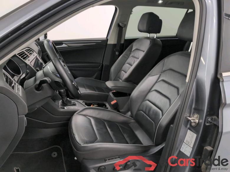 VOLKSWAGEN TIGUAN ALLSPACE 1.5 TSI COMFORTLINE DSG Mirror Ambiente Premium Travel #5