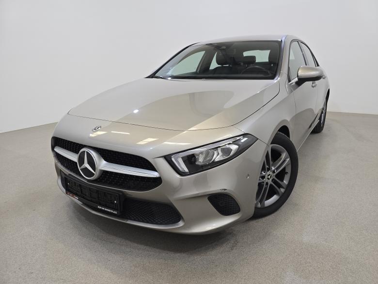 Mercedes A 180d Limousine Aut. LED-Xenon Widescreen Navi 1/2 Sport-Leather KeylessGo Camera Klima PDC ... #1