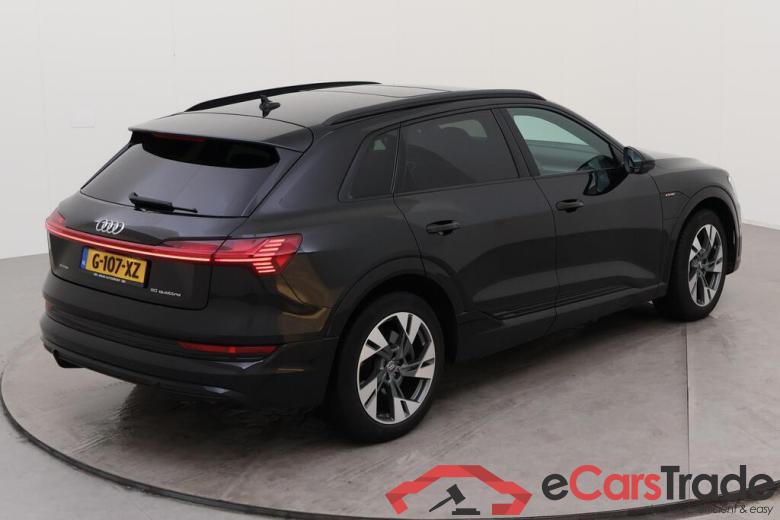 AUDI e-tron  #5