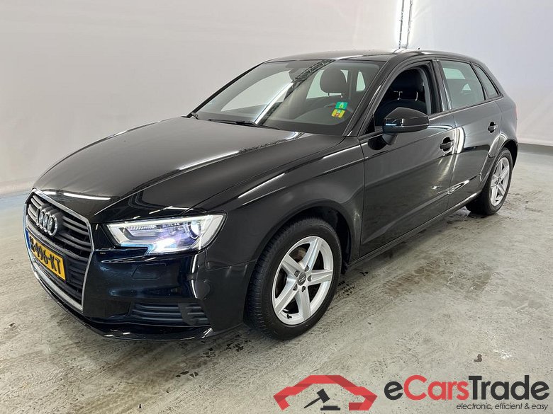 Audi A3 Sportback 12-19 Audi A3 Sportback 35 TFSI S tronic Pro Line 5d #1