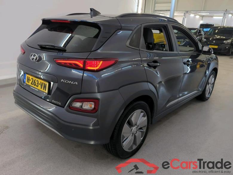 Hyundai Kona '17 Hyundai KONA Fashion Electric 64 kWh 5d #2