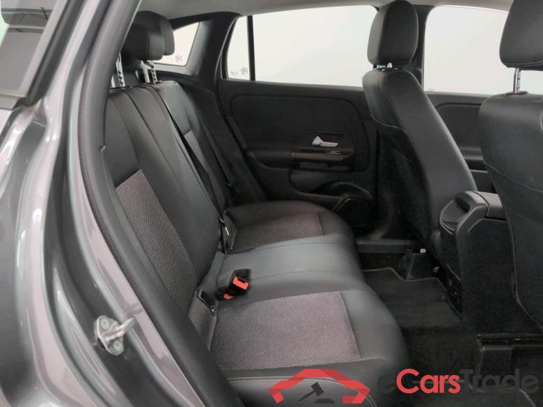 MERCEDES-BENZ GLA - Klasse 1.3 GLA 180 DCT BUSINESS SOLUTION #6