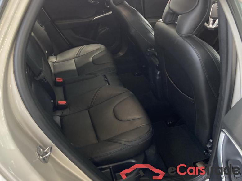 VOLVO V40 DIESEL - 2016 2.0 D2 Inscription Sensus Navigation #6