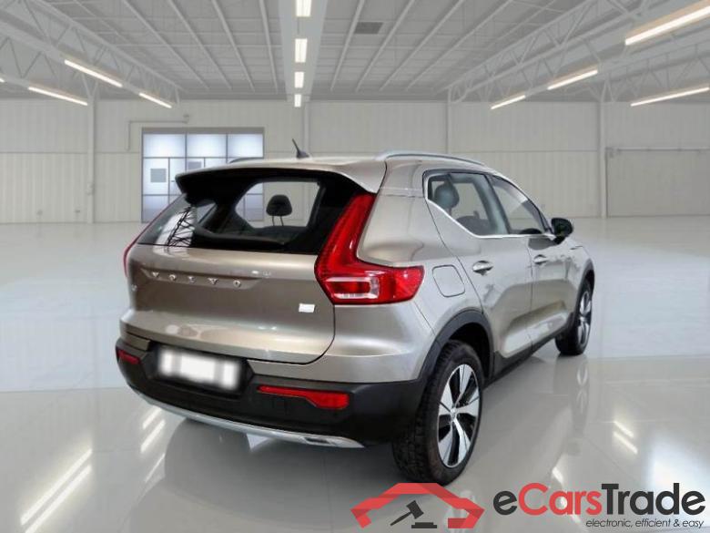 Volvo 78 VOLVO XC40 / 2017 / 5P / FUORISTRADA T4 PLUG-IN HYBRID AUTO RECH INSC EXPR N1 #2