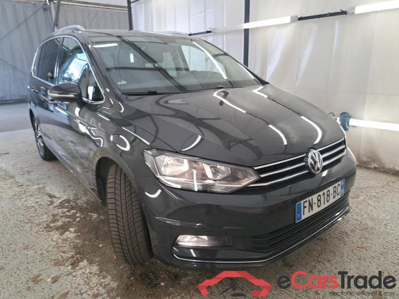 Volkswagen 1.5 TSI EVO Carat 7 places VOLKSWAGEN Touran / 2015 / 5P / monospace 1.5 TSI EVO Carat 7 places #4