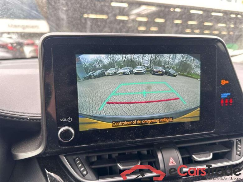 TOYOTA C-HR 1.8 Hybrid Dynamic #6