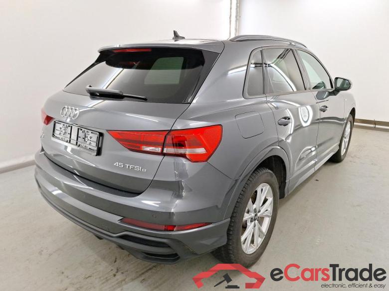 AUDI Q3 1.4 45 TFSI E S TRONIC S LINE Business Plus #4