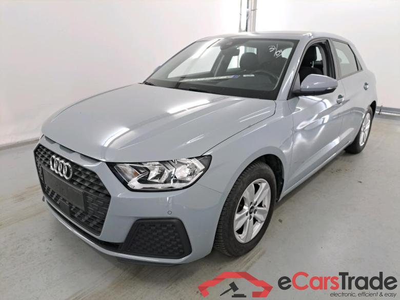 AUDI A1 1.0 25 TFSI ATTRACTION #1