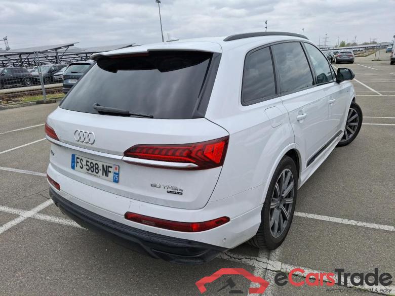 Audi 60 TFSI e 456ch quattro Tip8 Competition AUDI Q7 / 2019 / 5P / SUV 60 TFSI e 456ch quattro Tip8 Competition #3
