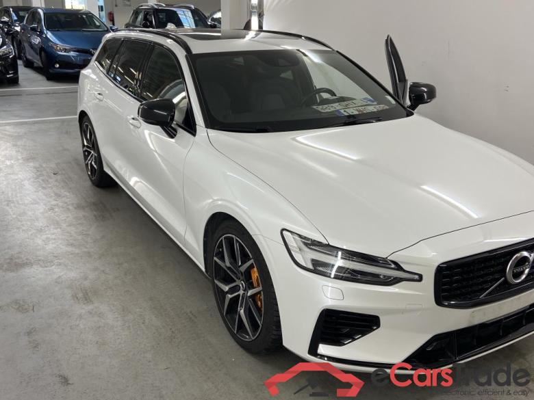 VOLVO V60 - 2018 2.0 T8 AWD PHEV Polestar Engineered Intellisafe Pro Light Park Assist Winter #2