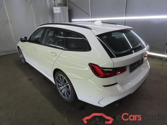 BMW 3-Serie Touring ´18 Baureihe 3 Touring 320 e M Sport 2.0 150KW AT8 E6d #2