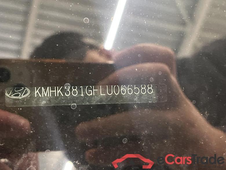 Hyundai Kona '17 Hyundai KONA Fashion Electric 64 kWh 5d #6