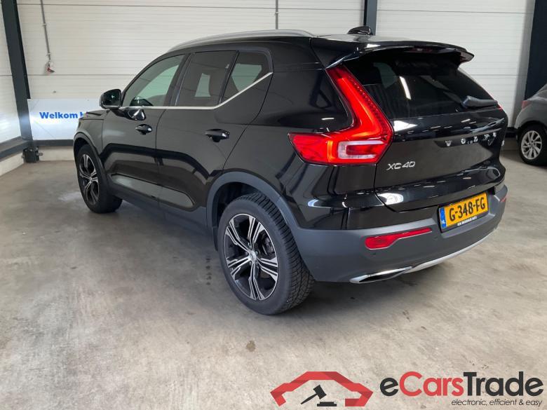 VOLVO XC40 2.0 T4 Inscript. #4