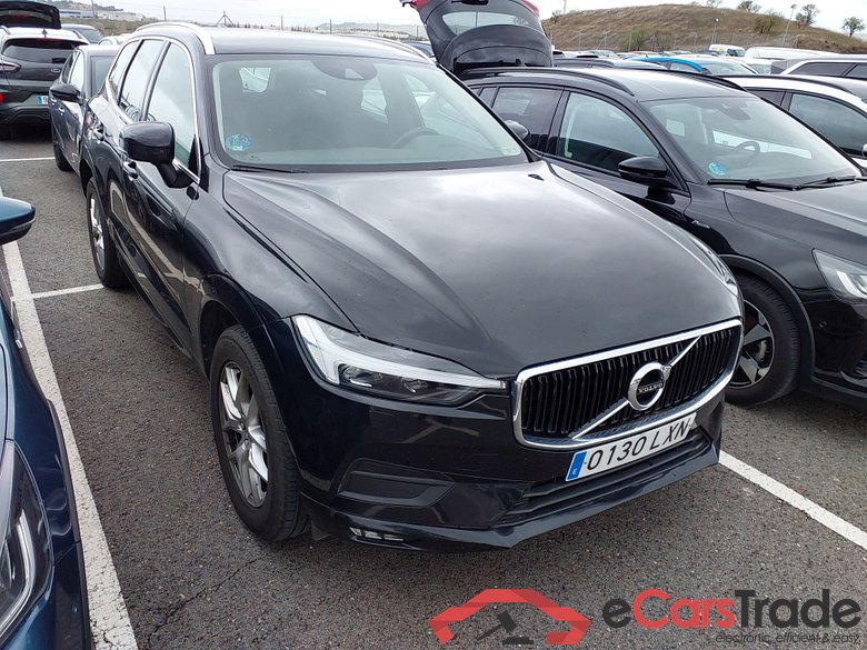 VOLVO XC60 2.0 B4 Momentum Pro #1