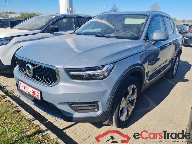 Volvo XC40 2.0 D3 Momentum Pano LED-Xenon Virtual Harman/Kardon Navi 1/2 Leather KeylessGo Klima PDC ... #1
