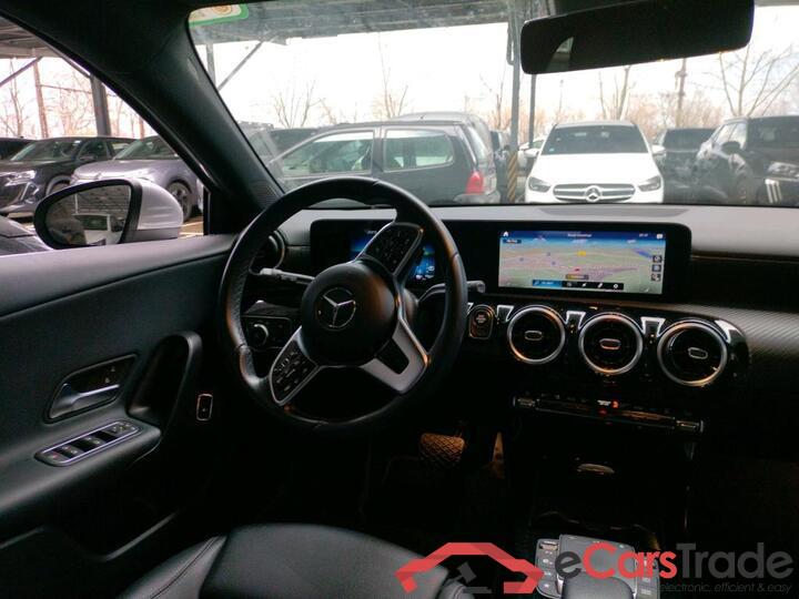 Mercedes A 250e Hybrid Aut. LED-Xenon Widescreen Navi 1/2 Sport-Leather KeylessGo Camera Klima PDC ... #5