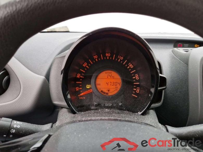 PEUGEOT 108 1.0 e-VTi Active #5