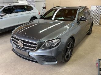 Mercedes E 300